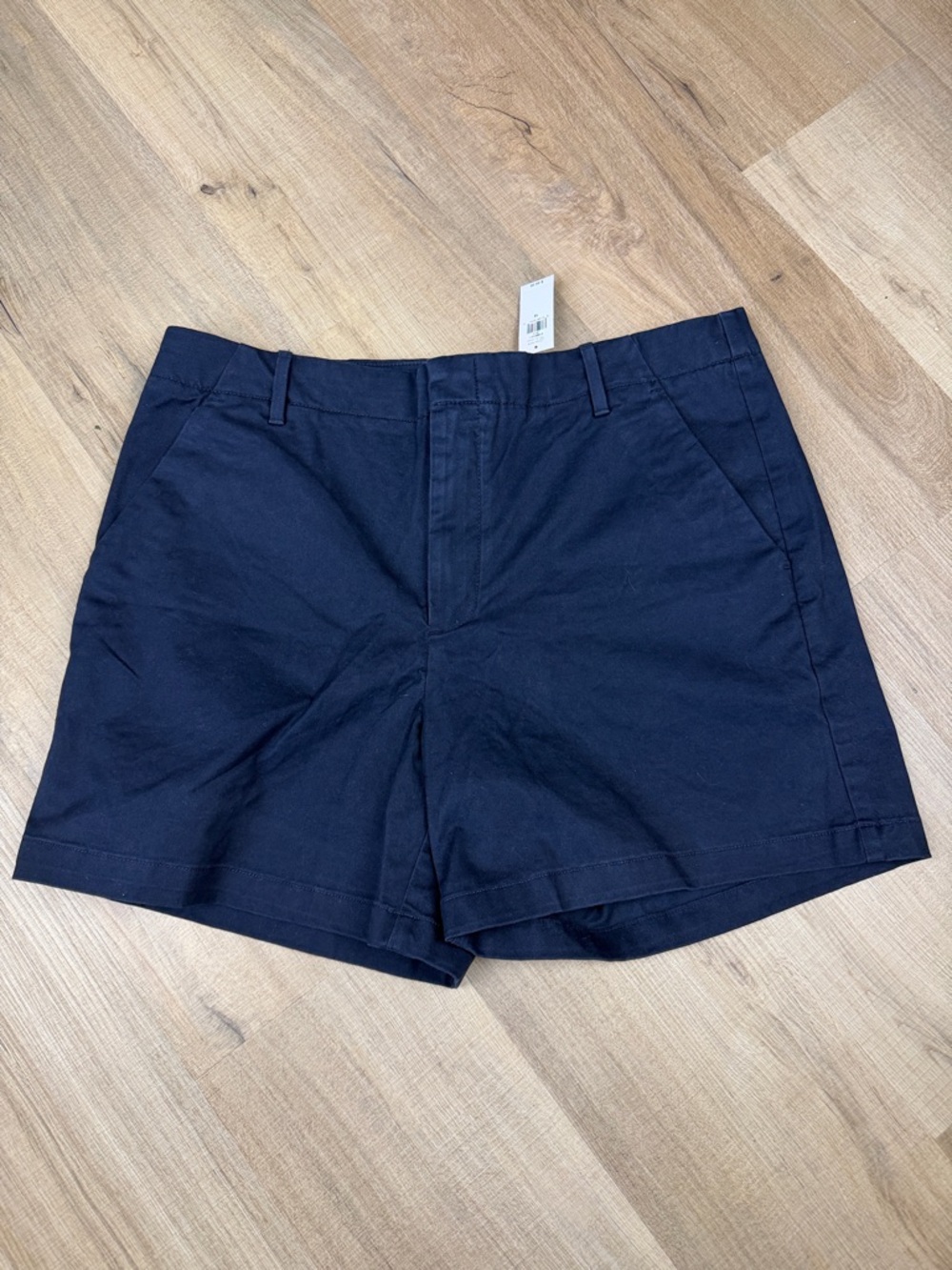 Banana Republic Chino Shorts Women 12 Navy Blue Mid Rise Flat Front‎ NWT Classic